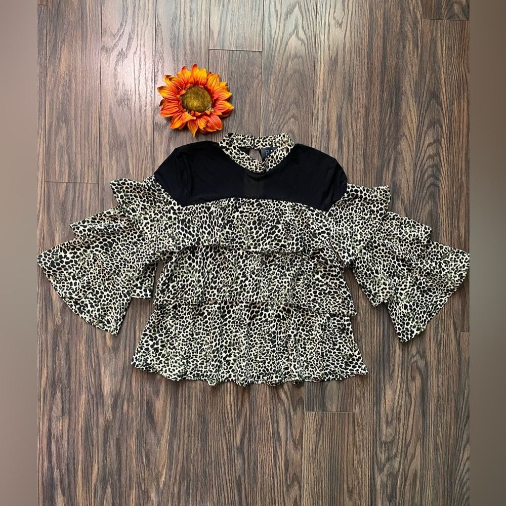 🦋B2G1🦋P•LUCA MILANO Tiered Ruffle Animal Print Mock Neck Blouse | MEDIUM | - Picture 6 of 9